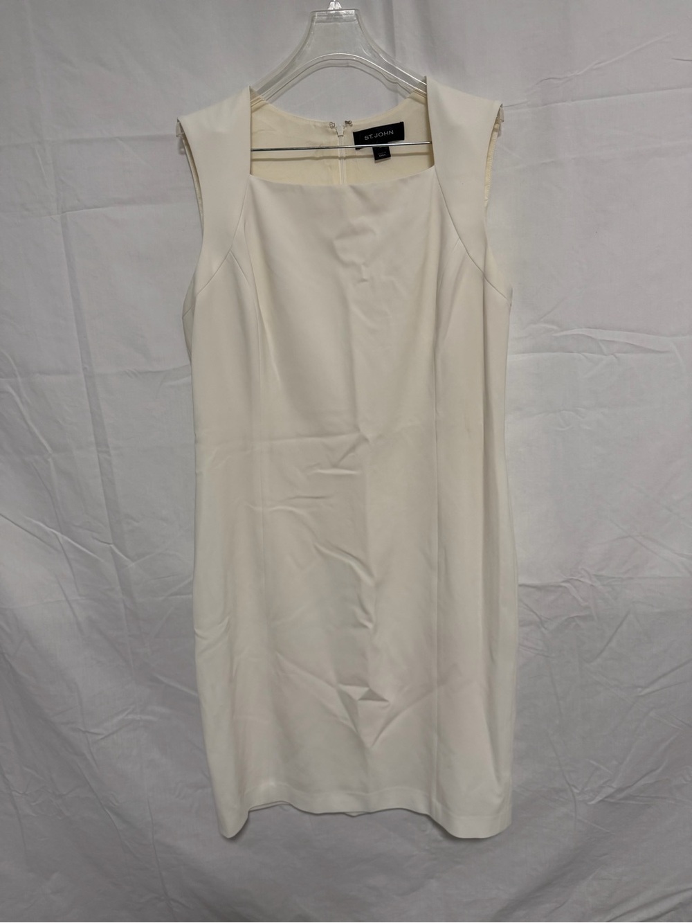 St. John Cream Sleeveless Shift Dress